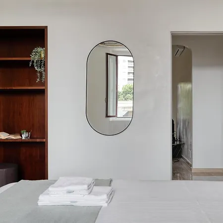 Joivy Charming Flat With Easy Centre Access Апартаменты *