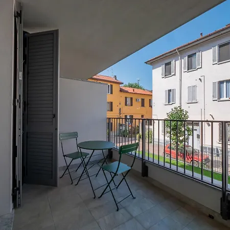 Apartment I Host - Binda 18