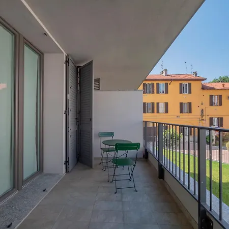 I Host - Binda 18 Apartment