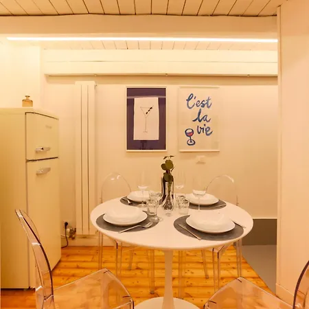 The Rent - In Crocetta