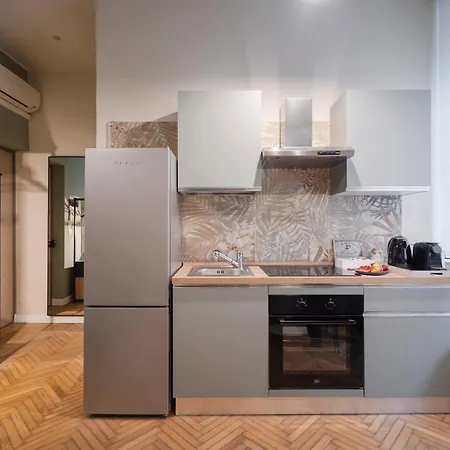 Loreto Prestige - Parking Free & Bulb Gym 4*