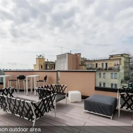 Sweett - Tower * Milão