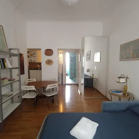 Brenta - Close To Metro Apartment