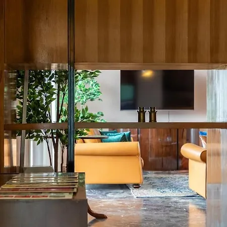 10 Minuti Dal Duomo - Elegante Domus Apartment *