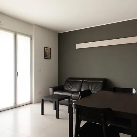 San Siro Fiera - Youhosty شقة *