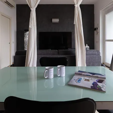 Italianway Comfort - Savona 123 Апартаменты *