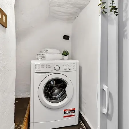Cozy Central Duomo Flat Apartment *