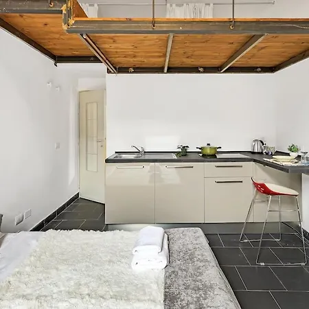 Apartment Cozy Central Duomo Flat Milan