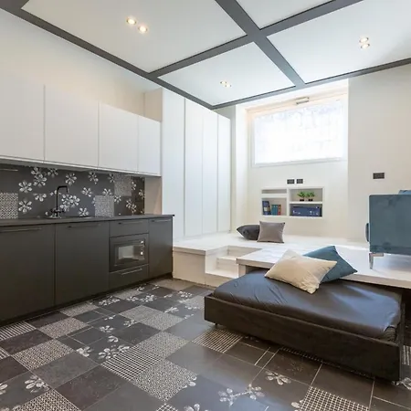 1fo6 Navigli-duomo Luxury Mediolan