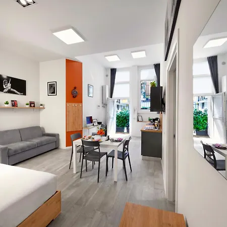 Lorianna Rock House * Milan