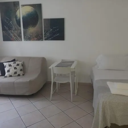 Michelangelo 26 Monolocale Milánó