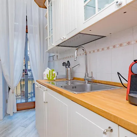 Turrohouse-duomo 12 Minutes Away Apartamento