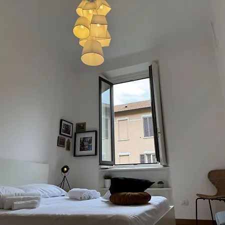 Lägenhet Via Stradivari - Vicino Duomo Milano