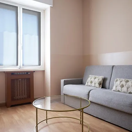 Apartment Retreats Duomo Carrobbio Milan