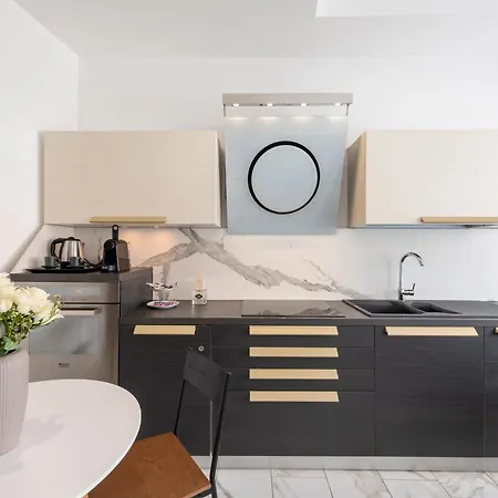 Royal Porta Ticinese * Μιλάνο