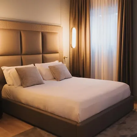 Prestige Boutique Homes - Piazza Duomo Διαμέρισμα *
