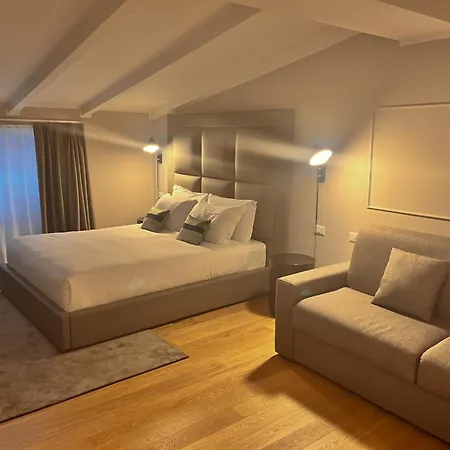 Prestige Boutique Homes - Piazza Duomo