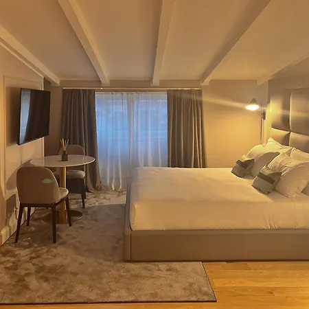 Prestige Boutique Homes - Piazza Duomo Διαμέρισμα