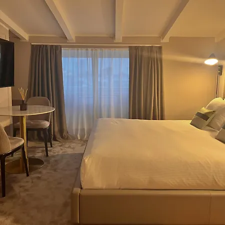 Prestige Boutique Homes - Piazza Duomo Διαμέρισμα Μιλάνο