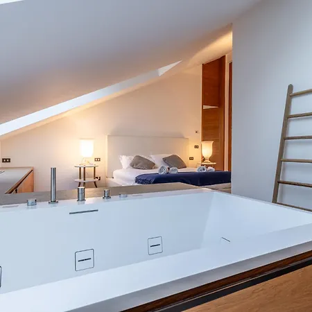 Montenapoleone Luxury Penthouse Lägenhet Milano