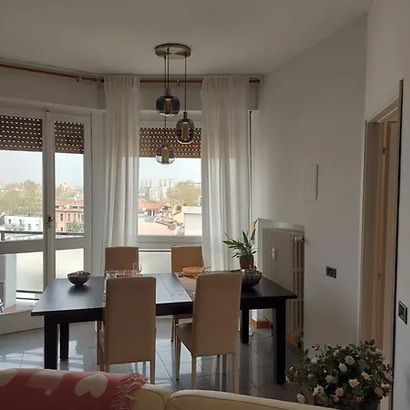 Casa Ioanna - San Siro Apartment Milan