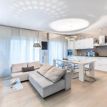 Lejlighed Exclusive - Santa Giulia Milano