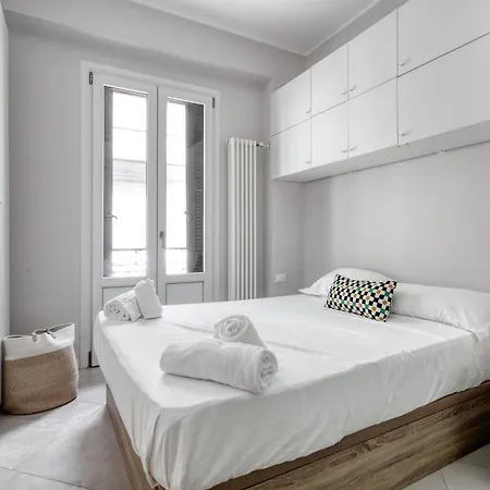 Joivy Modern Centre Flat *