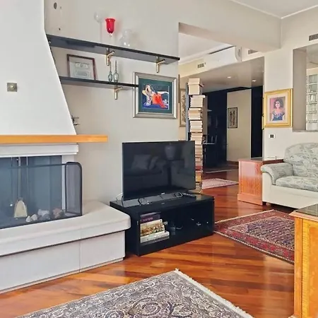 Appartement Elegante Attico Con Terrazza - Porta Venezia Milan
