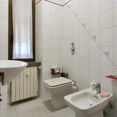 Elegante Attico Con Terrazza - Porta Venezia Appartement *