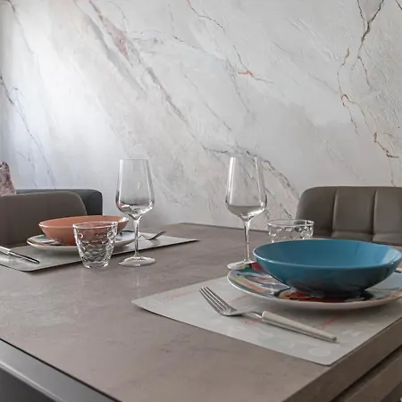 Italianway Comfort - Fara 29 Apartment *