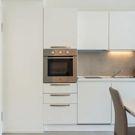 Apartamento Elegante Bilocale Isola B - Mirable Pm *