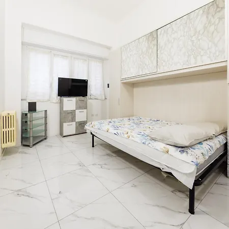 Appartamento Cozy 2 Bedrooms, 10 Min For Centre, 3 From Linate Milano