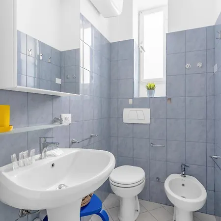 Le16 - Duomo-loreto - - Modern Apartamento Milán