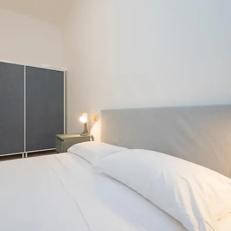 I Host - Lamarmora 3a Apartment Milan