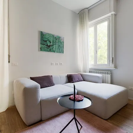 Abbiategrasso M2 With Balconies * Milan