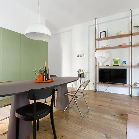 Abbiategrasso M2 With Balconies Apartment *