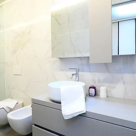 Appartement Isola Pastrengo Milaan