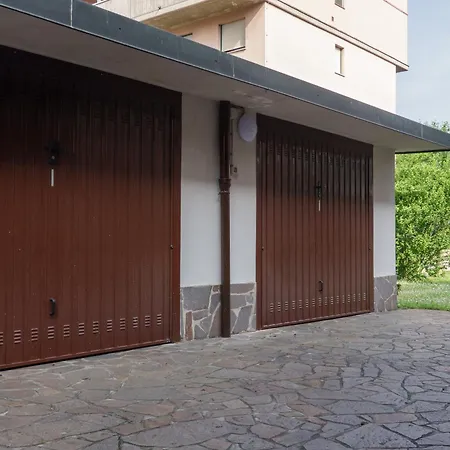 Family House Baggio - A 아파트 *