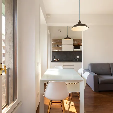 Spacious Dateo - Mirable Pm Lägenhet Milano