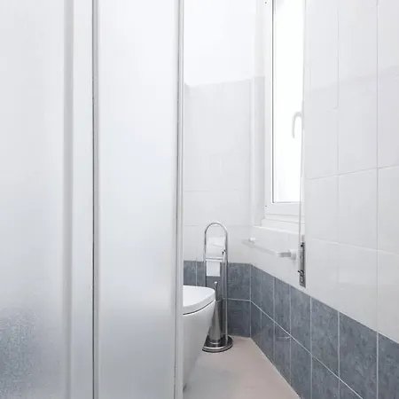 Easylife - - Montenero 4 - Porta Romana * Milano