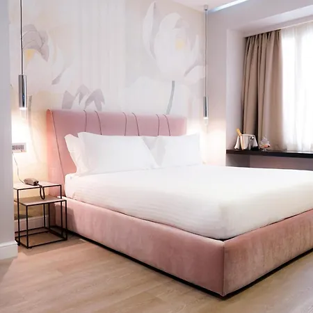 Hotel The Unique Brera 4*