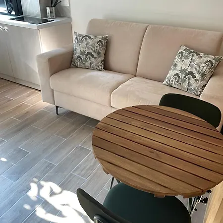 Forlanini M4 Modern With Balcony