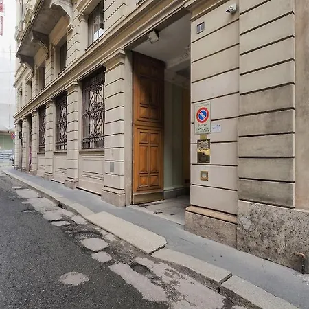 Contempora - Spacious One-bedroom For 4 People - Castello Sforzesco * Milánó