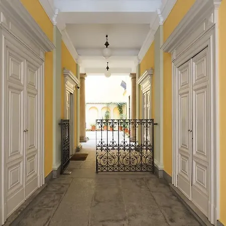 Cozy One Bedroom - Castello Sforzesco Milan