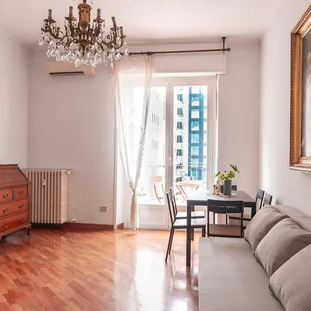 I Host - Cornalia 24 * Milan