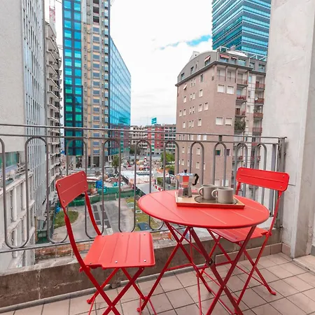 I Host - Cornalia 24 Apartment Milan