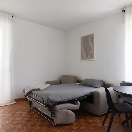 Youhosty- Terragni 31 Apartment