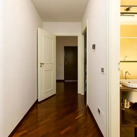 Apartamento Duomo Big House130mq Vista Tempio Milão
