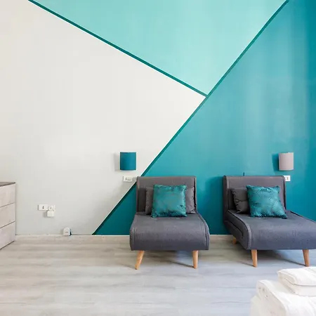 Turquoise Mini Flat Near Fs 公寓