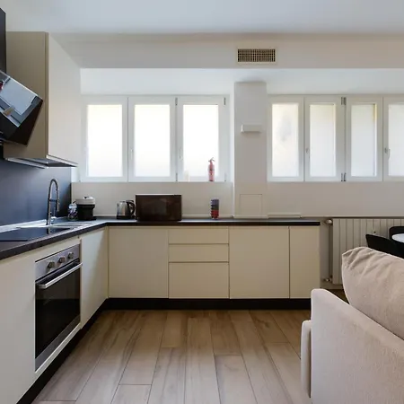 Guesthost - Affori Centro M3 Lovely Apartament Mediolan